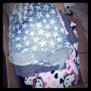 Box of womens / teen clothes size M and L